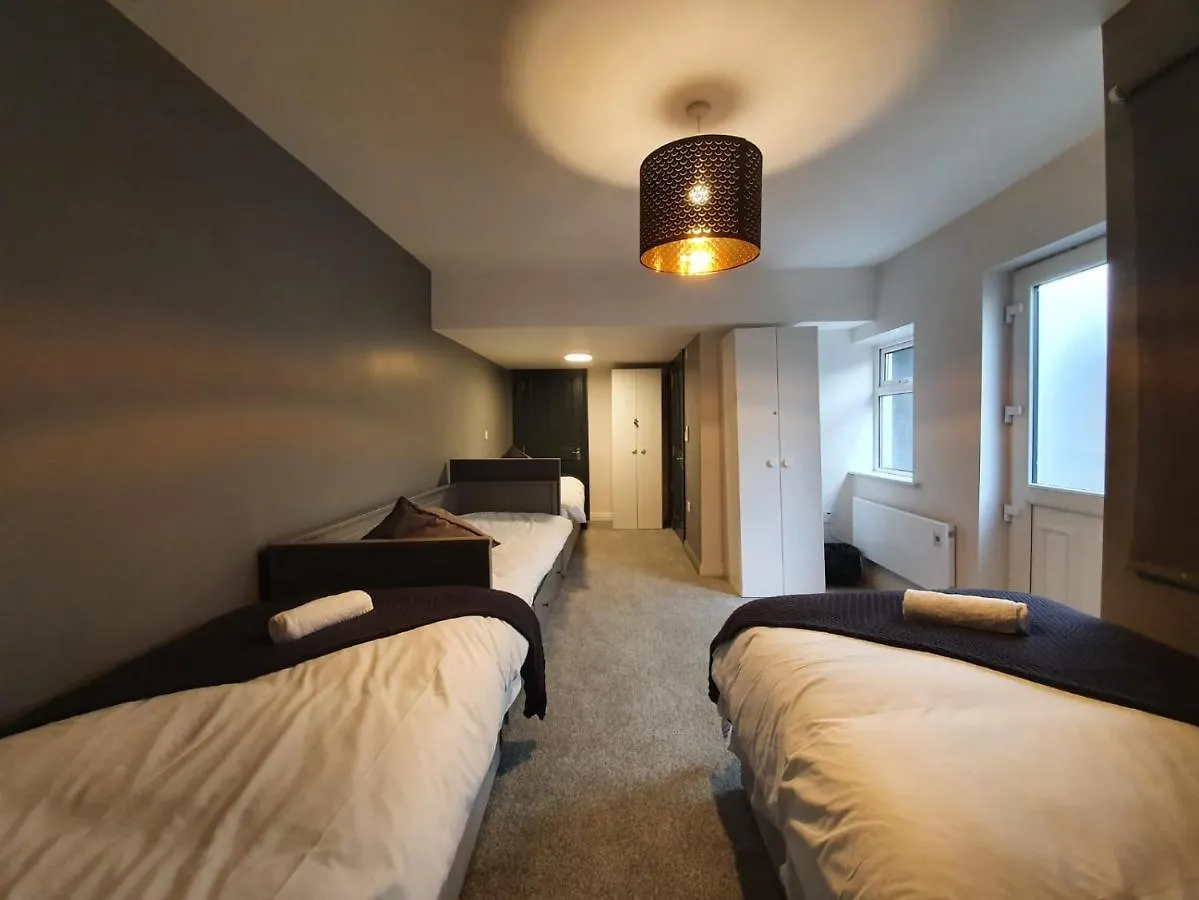 Villa Large Townhouse In The Heart Of Galway No 11